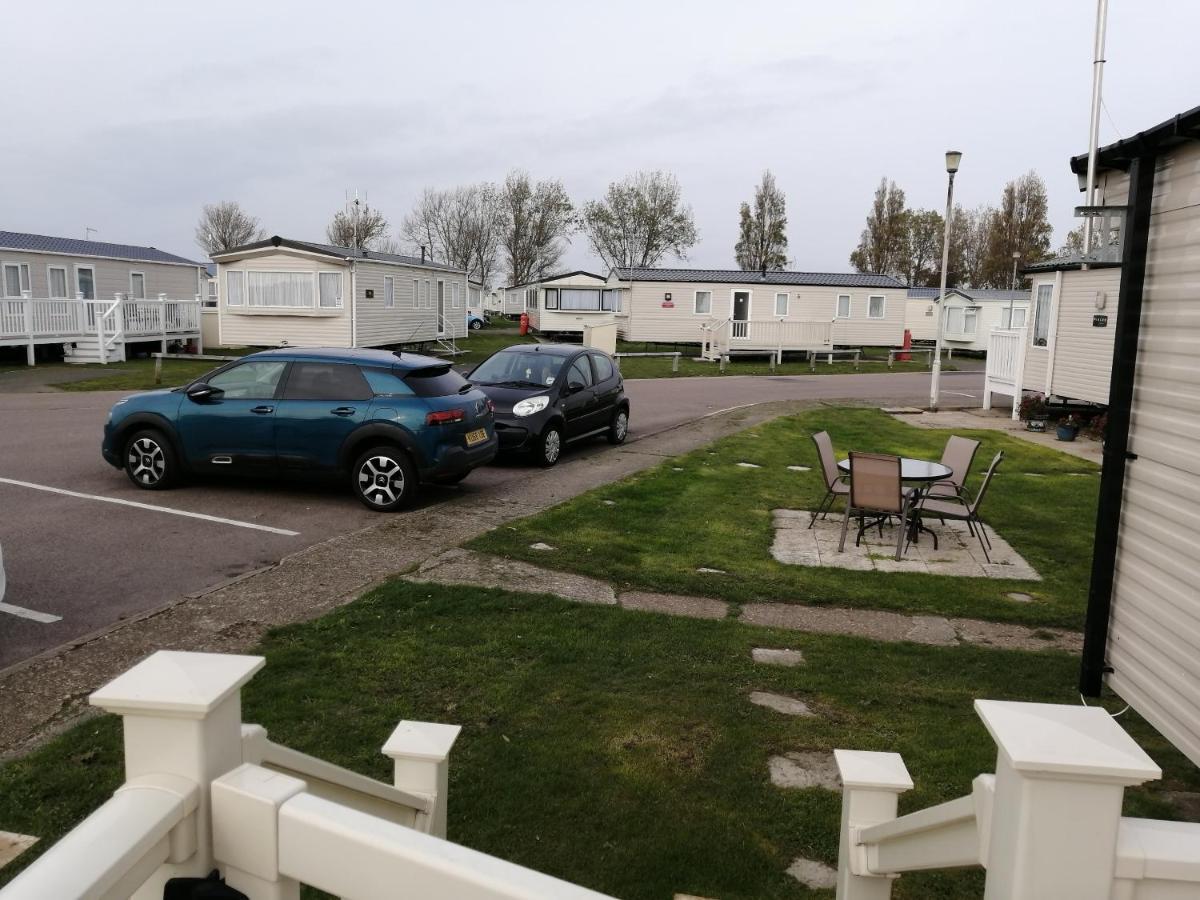 617 Seawick Hotel Jaywick Sands Eksteriør billede