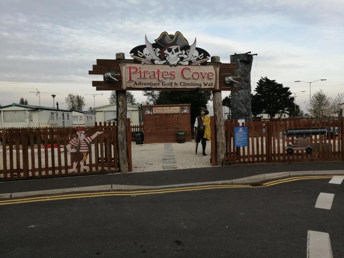 617 Seawick Hotel Jaywick Sands Eksteriør billede
